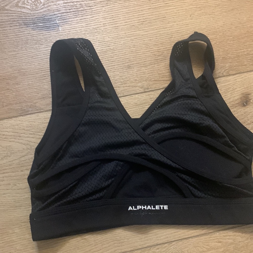 Alphalete top - Picture 2 of 2